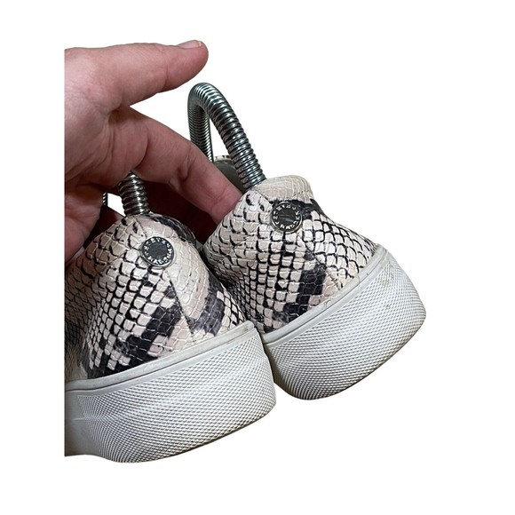 Steve Madden Snake Skin Print‎ Slip On Comfort Sneaker Shoe Size 7M - Picture 8 of 15